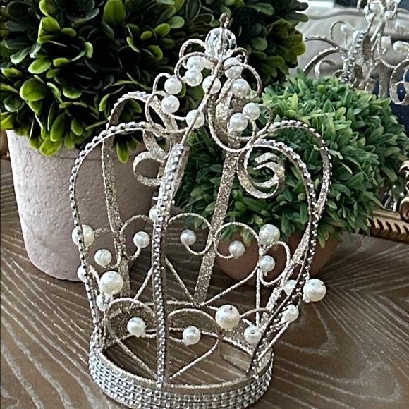 NEW! Shabby Chic Vintage Inspired Metallic Silver Metal Royal King Queen Crown - Picture 4 of 6